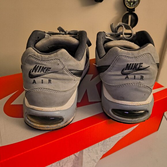 2019 version Nike Air Command Running Shoes Gray/Black Leather Men's Size 12 - Picture 6 of 10